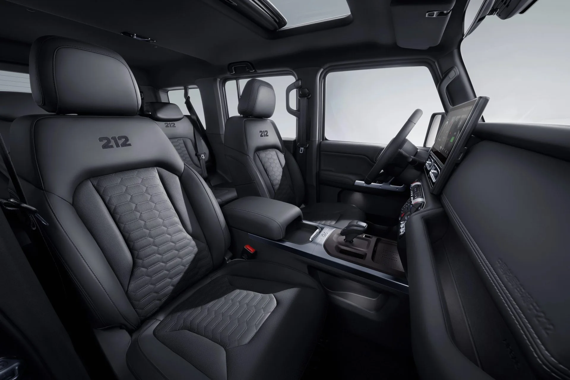 BAW BJ 212 — Interior