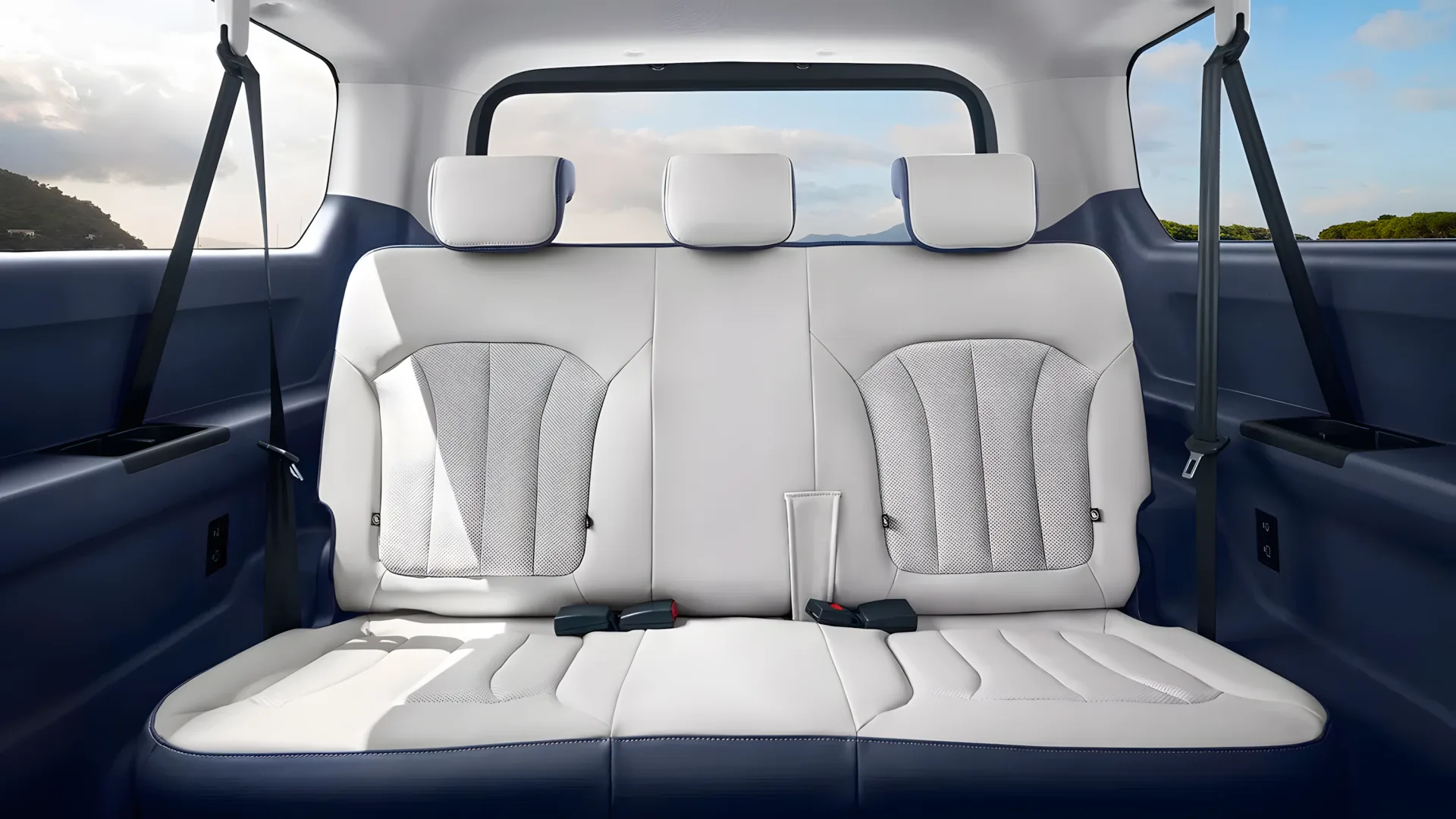 BAW Vans MPV 11 Puestos Eléctrica — Interior