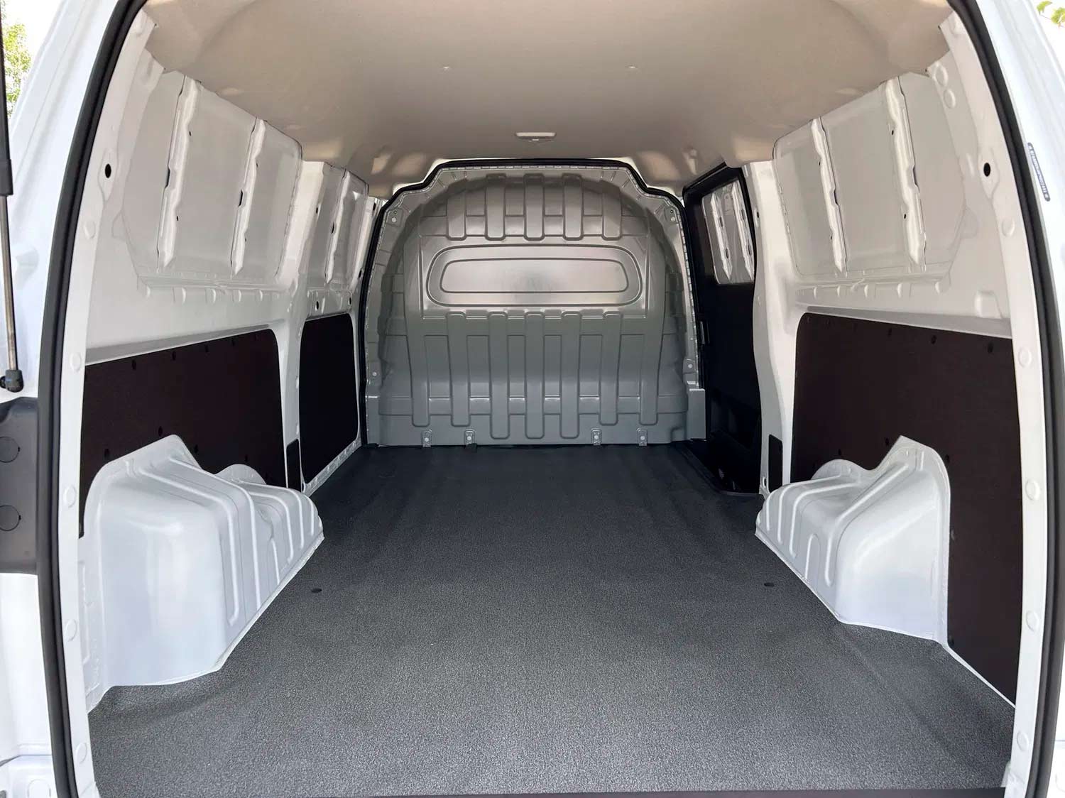 BAW Vans MPV Carga — Interior