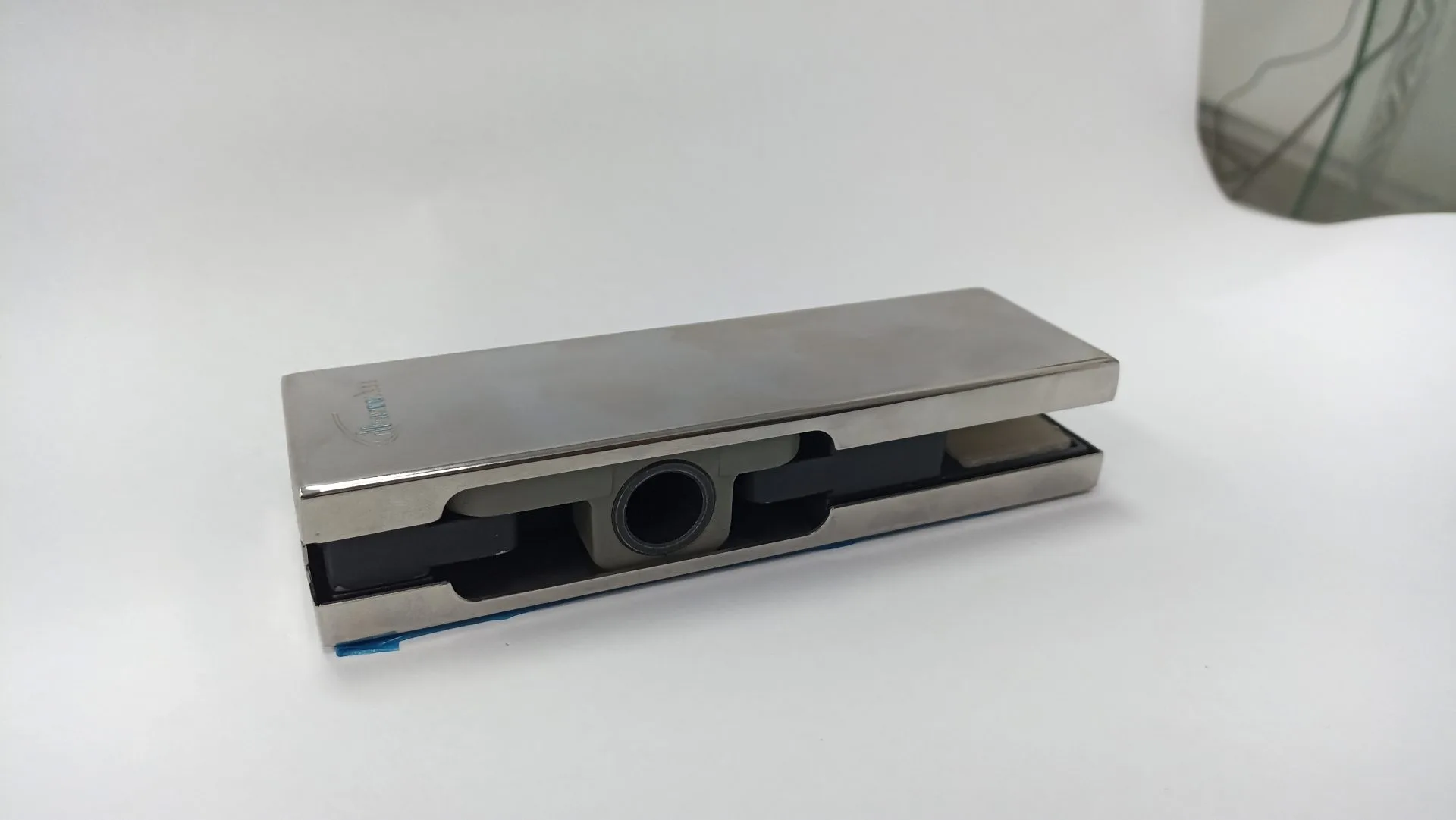 product-thumb