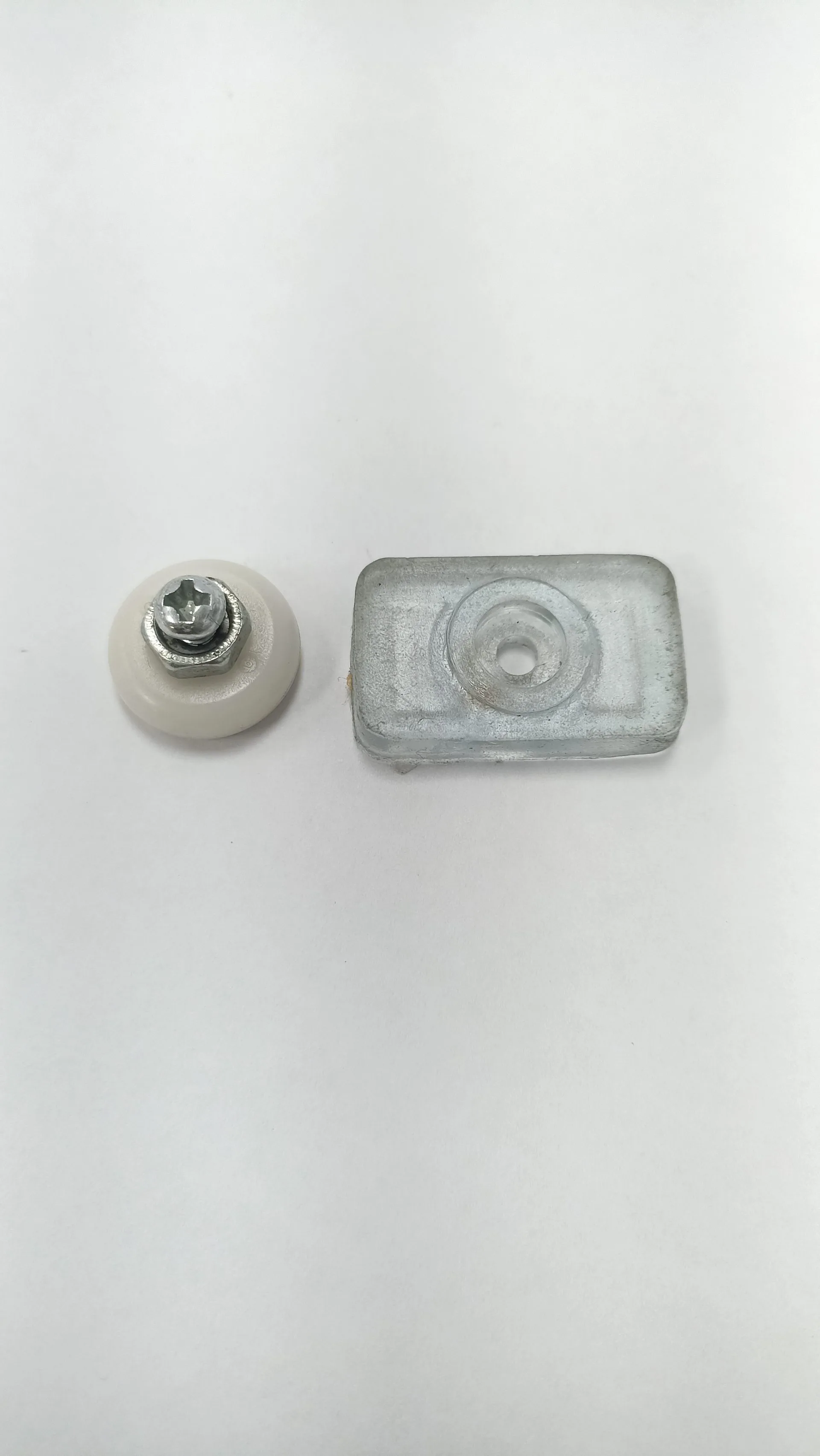 product-thumb