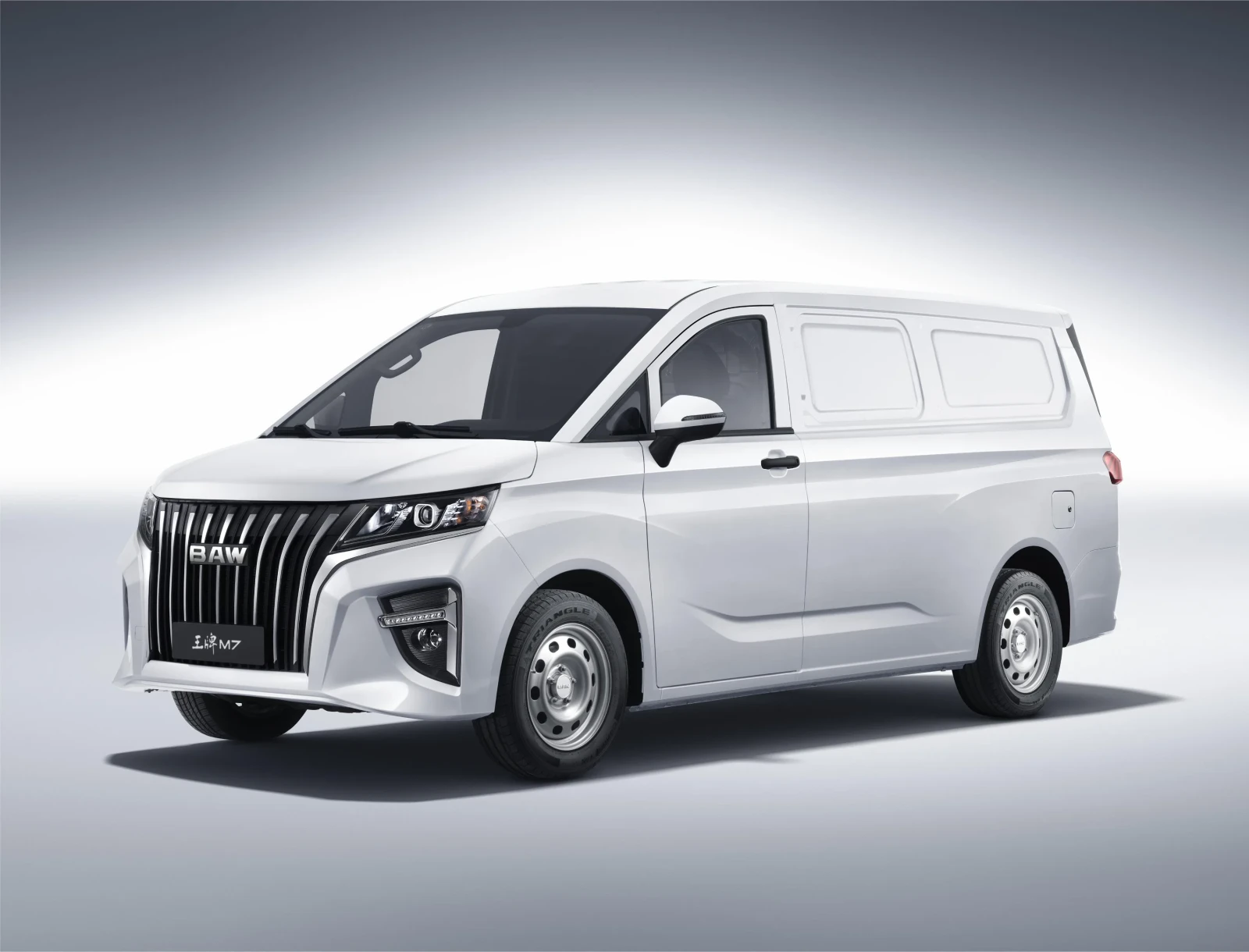 BAW Vans MPV Carga — Interior